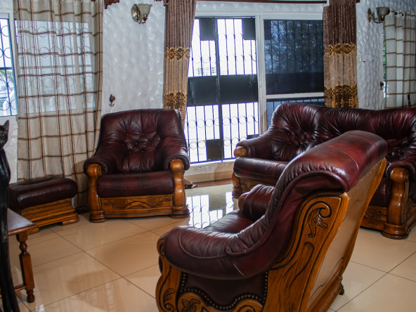 Penthouse for sale rent in tudor mombasa